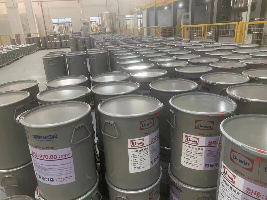 PUR Wood Adhesive Polyurethane Reactive Hot Melt Glue with High Temperature Resistance 24 Months Shelf Life Granular Form for Flat Lamination